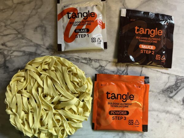 Tangle Bulgogi Alfredo Fettuccine cremose (carne Coreana) - immagine 3